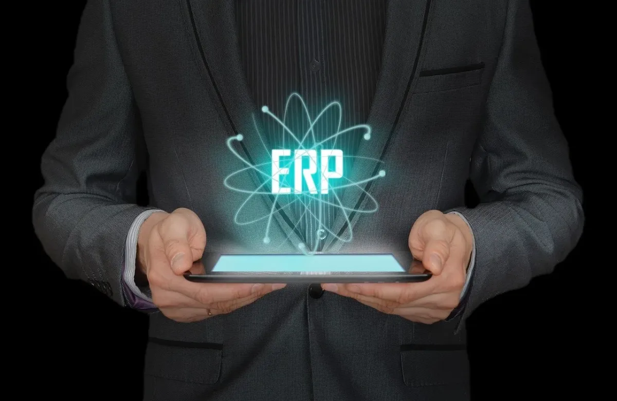 System ERP, a praca zdalna – jak narzędzie to pomaga w prowadzeniu wirtualnego biznesu?